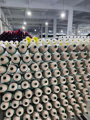 UV Protect 210d/3 White Polyester Heavy Duty Sewing Threads voor liefhebbers van polyester / nylon