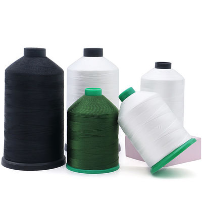 450 g gewicht/kegel High Tenacity Polyester Sewing Thread met en 100% polyester materiaal