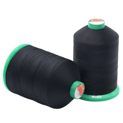 450 g gewicht/kegel High Tenacity Polyester Sewing Thread met en 100% polyester materiaal
