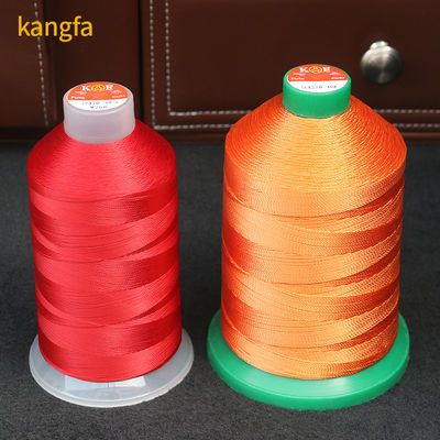 450 g gewicht/kegel High Tenacity Polyester Sewing Thread met en 100% polyester materiaal