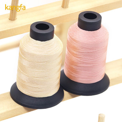 Hoge sterkte 100% polyester naalddraad kraaldraad geverfd patroon Gratis monster
