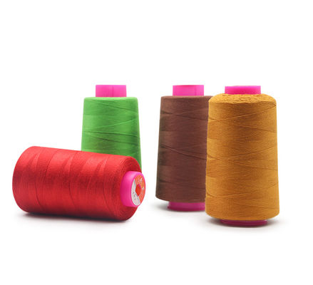 Low MOQ 40/2 Spun 100% polyester naaigarn voor naaimachines