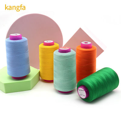 4 Grote kegels van witte polyester draden voor het naaien Quilting Duurzaam OEM ODM geaccepteerd