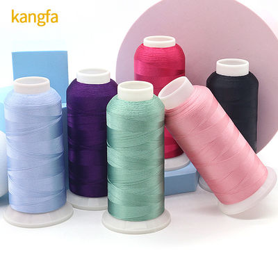 5000 Yard Polyester Borduurdraad Vibrant en kleurvast voor Borduurmachine