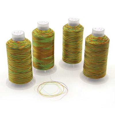 milieuvriendelijk Kangfa Tex70 naaigarn 100% polyester regenbooggarens 120D-1680D