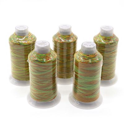 milieuvriendelijk Kangfa Tex70 naaigarn 100% polyester regenbooggarens 120D-1680D