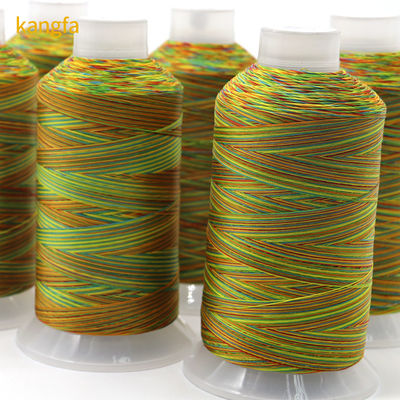 milieuvriendelijk Kangfa Tex70 naaigarn 100% polyester regenbooggarens 120D-1680D
