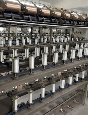Gekleurde polyester borduurmachine draden metalen draden voor handbreiprojecten