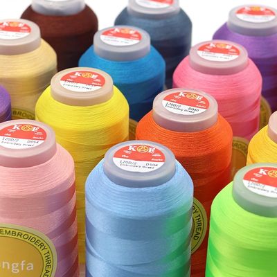 4000 Yard 120d/2 Polyester / Viskose Borduurwerk Naad voor Borduurmachine