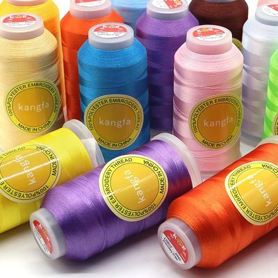 Polyester borduurdraad 120d/2 voor borduurproductieprestaties