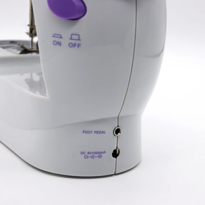UFR-202 Mini naaimachine Handmatig voedingsmechanisme en verstelbare hechtingslengte voor thuis
