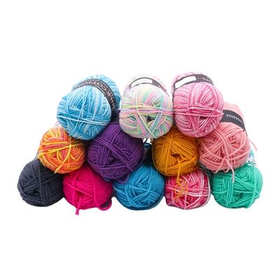 4 Ply Wool Crochet Knitting Thread voor sweater OEM/ODM en melk katoen materiaal aanvaard
