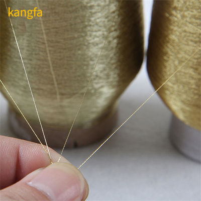 Pak bruidsjurk Handborduur ontwerpen met goud metalen kant Applique Trimming