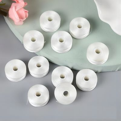 Naaddraad 3,7 g/bal Pre-Wund Bobbin draad voor quilted borduurwerk projecten