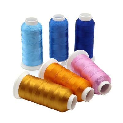 Borduurdraad 720 Kleuren Selectie Op maat gemaakte polyester machine draad 100g/spol
