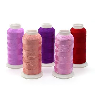Low MOQ 4000Y 120D/2 High Tenacity Polyester Embroidery Thread voor machinesembroidering